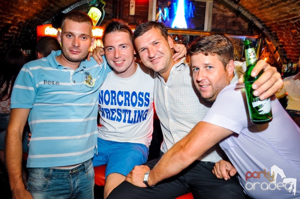 House party with Caveman, 