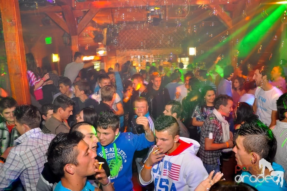 I Love Music Party în Disco Faház, 