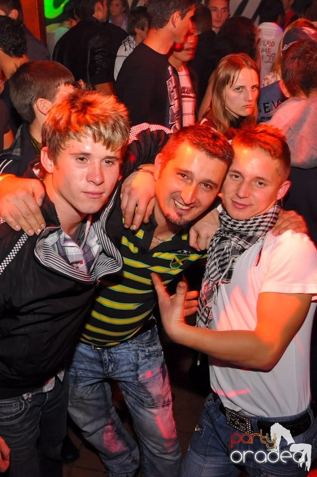 I Love Music Party în Disco Faház, 