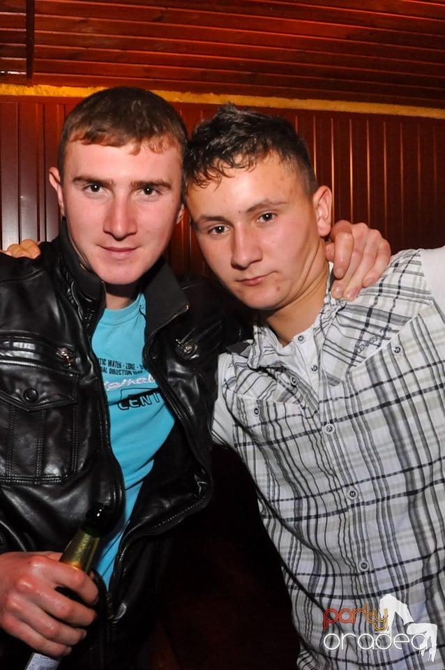 I Love Music Party în Disco Faház, 