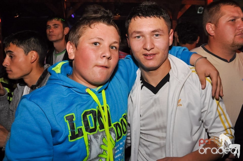I Love Music Party în Disco Faház, 