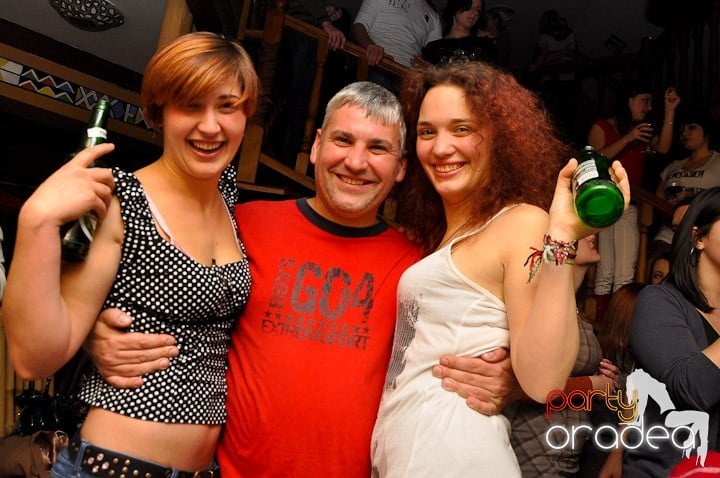 Începe anul cu Karaoke, Zulu Caffe