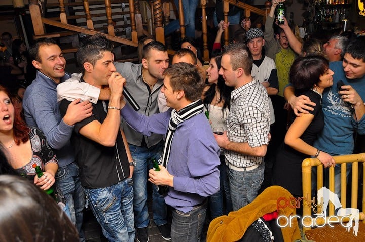 Începe anul cu Karaoke, Zulu Caffe