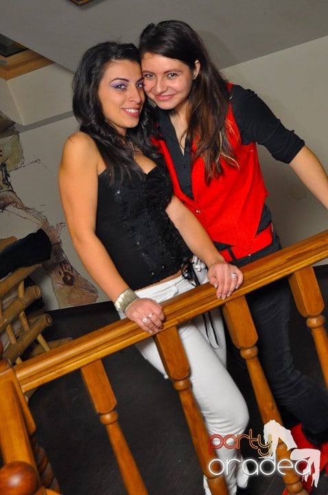 Începe anul cu Karaoke, Zulu Caffe