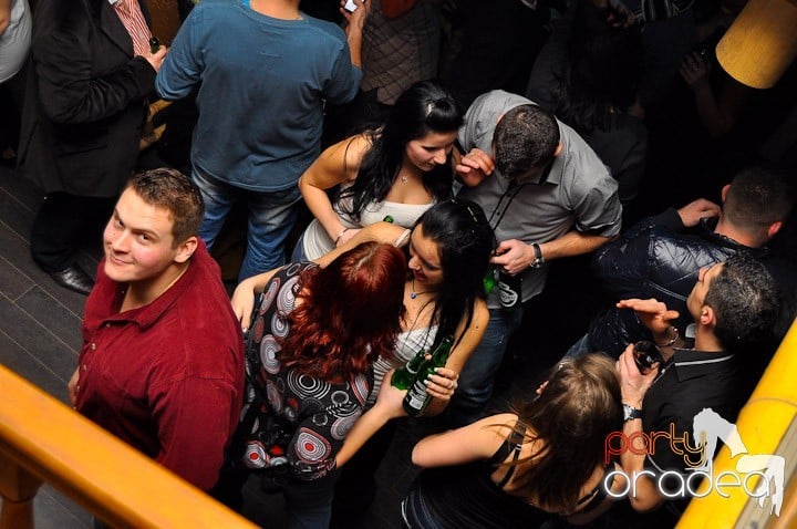 Începe anul cu Karaoke, Zulu Caffe