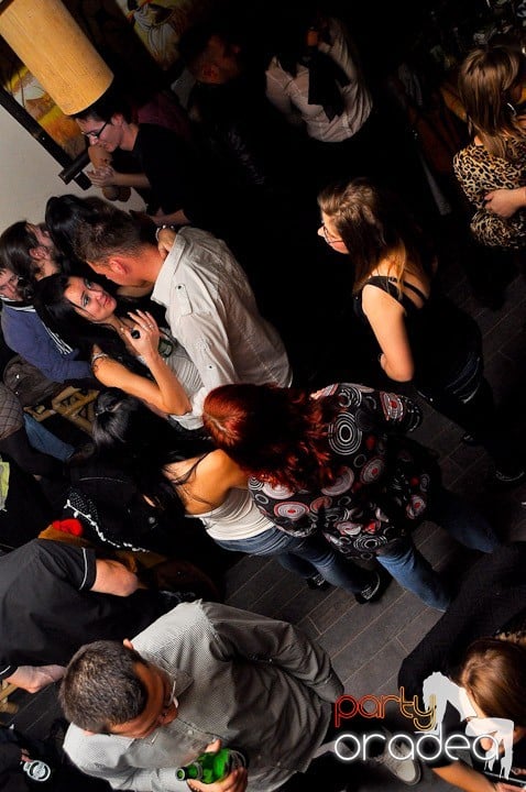 Începe anul cu Karaoke, Zulu Caffe