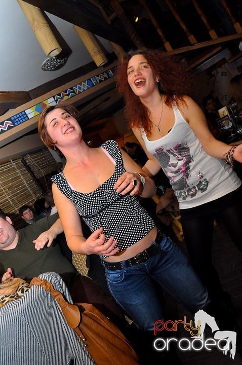 Începe anul cu Karaoke, Zulu Caffe