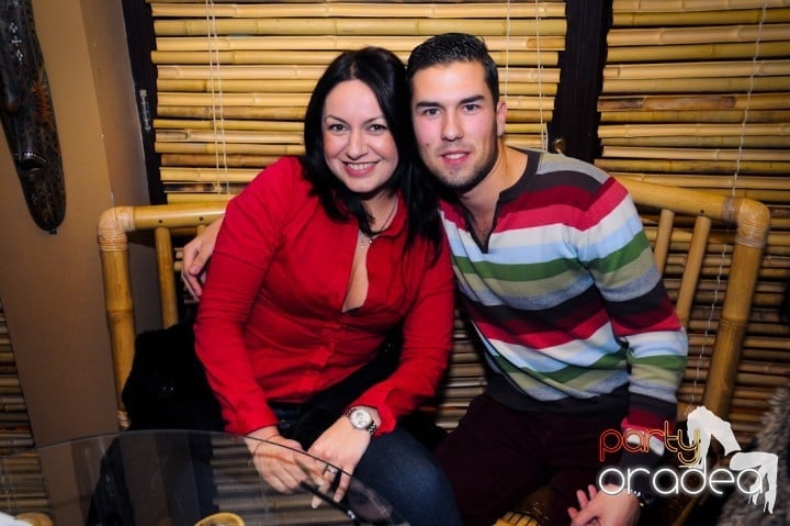 Începe anul în Zulu Caffe, Zulu Caffe