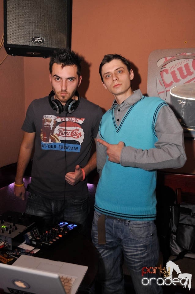 Începe distracţia în Chanson, 