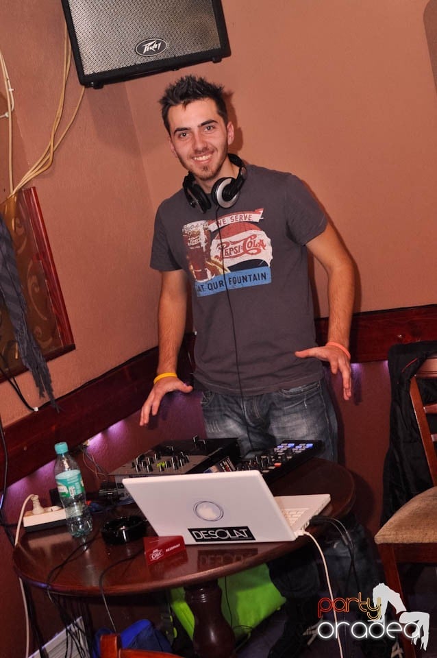 Începe distracţia în Chanson, 