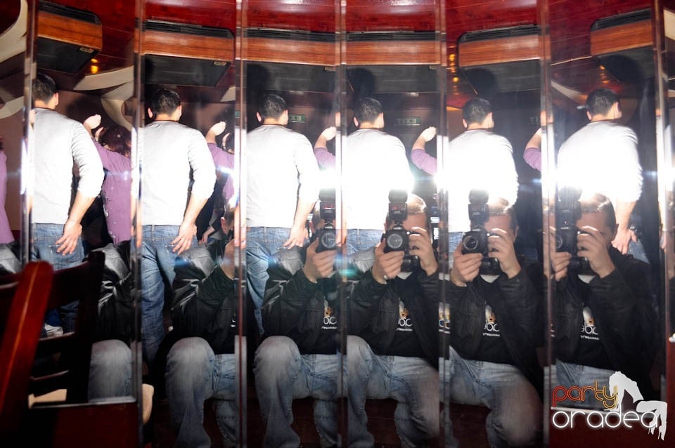 Începe distracţia în Chanson, 