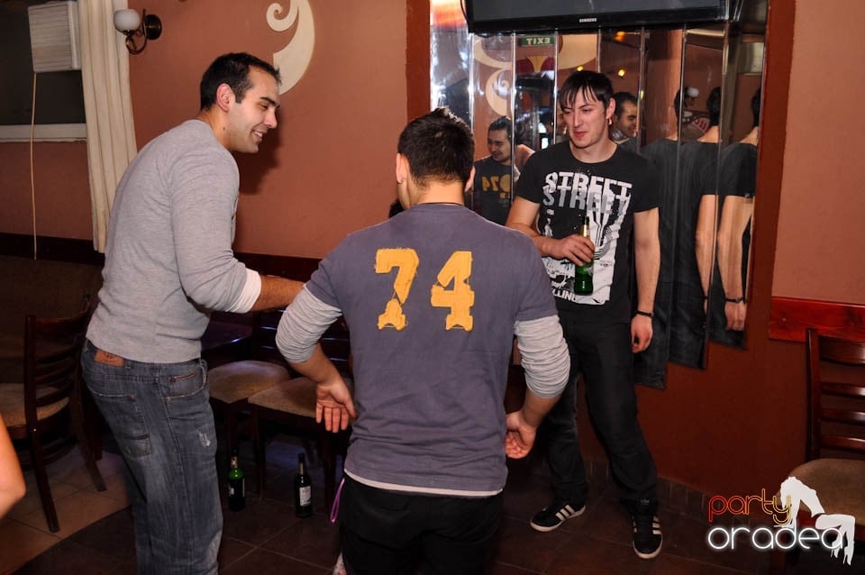 Începe distracţia în Chanson, 