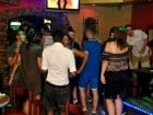Începe distracţia în Club Downtown