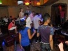 Începe distracţia în Club Downtown