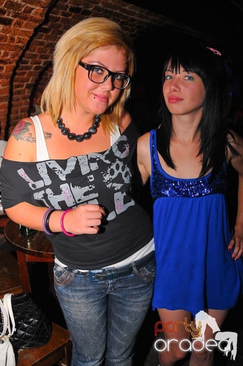 Începe săpătămâna în Club Escape, 