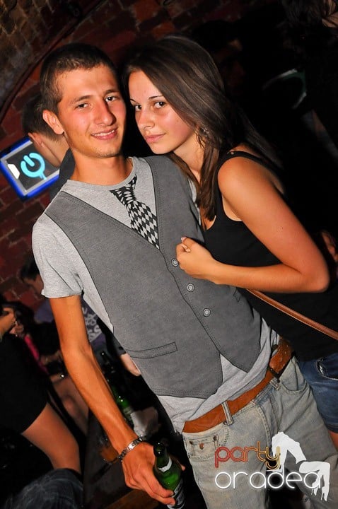 Începe săpătămâna în Club Escape, 