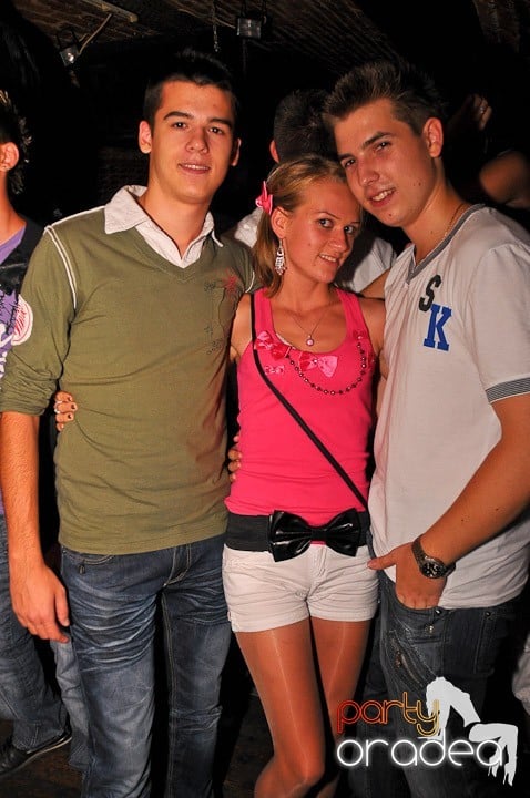 Începe săpătămâna în Club Escape, 