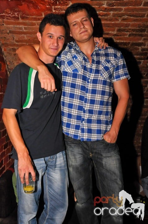 Începe săpătămâna în Club Escape, 