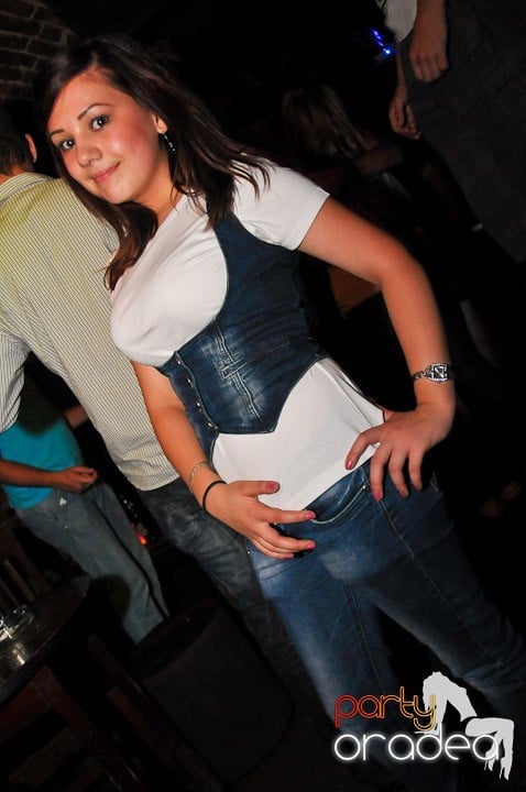 Începe săpătămâna în Club Escape, 