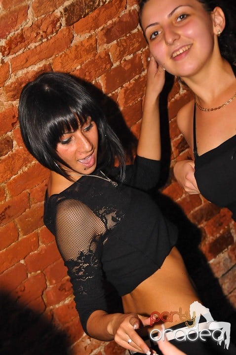 Începe săpătămâna în Club Escape, 