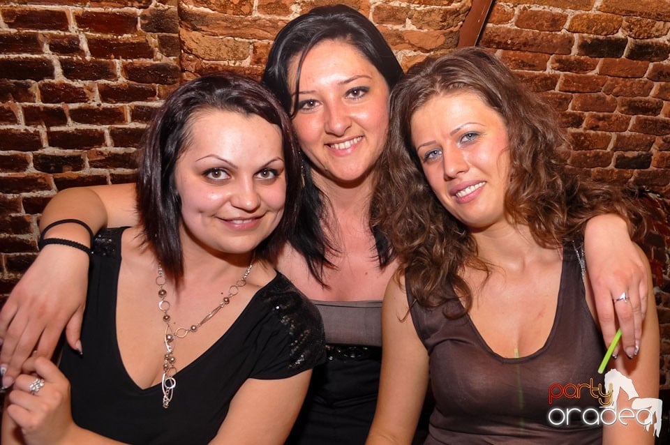 It's clubbin' time!, 