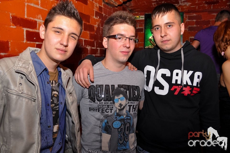 It's clubbin' time!, 