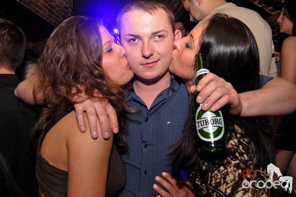 It's clubbin' time!, 