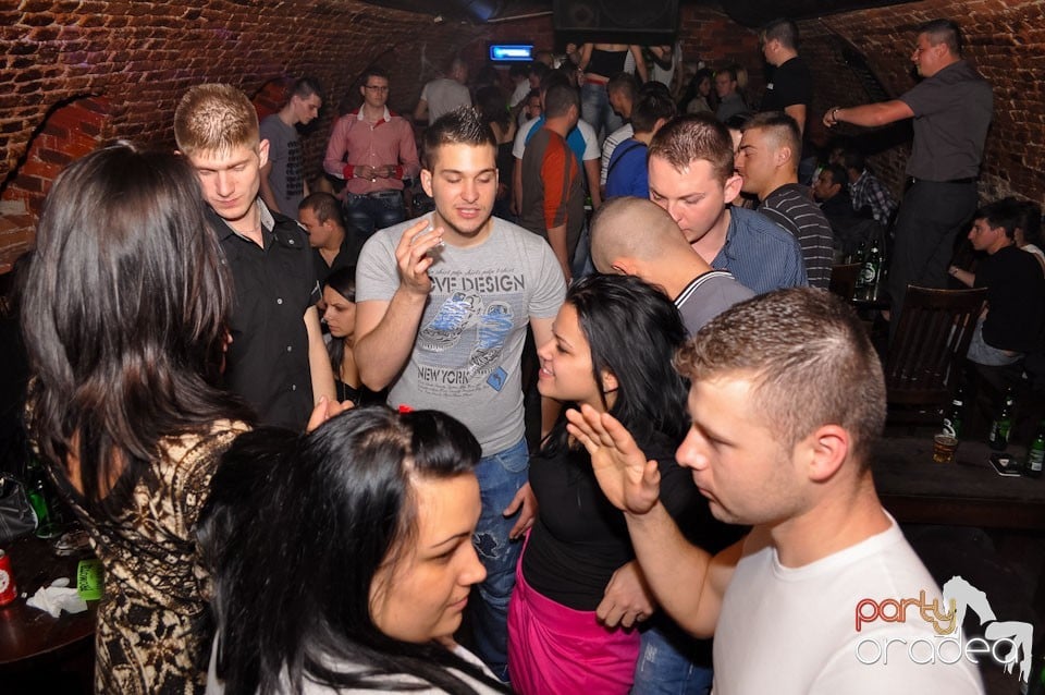 It's clubbin' time!, 