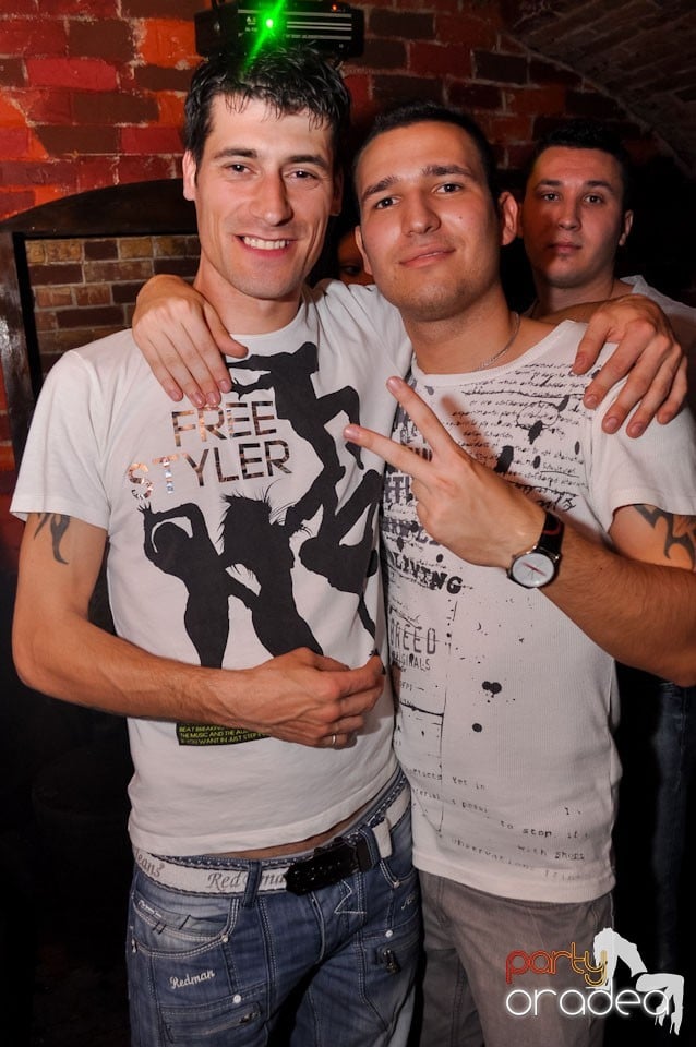 It's clubbin' time!, 