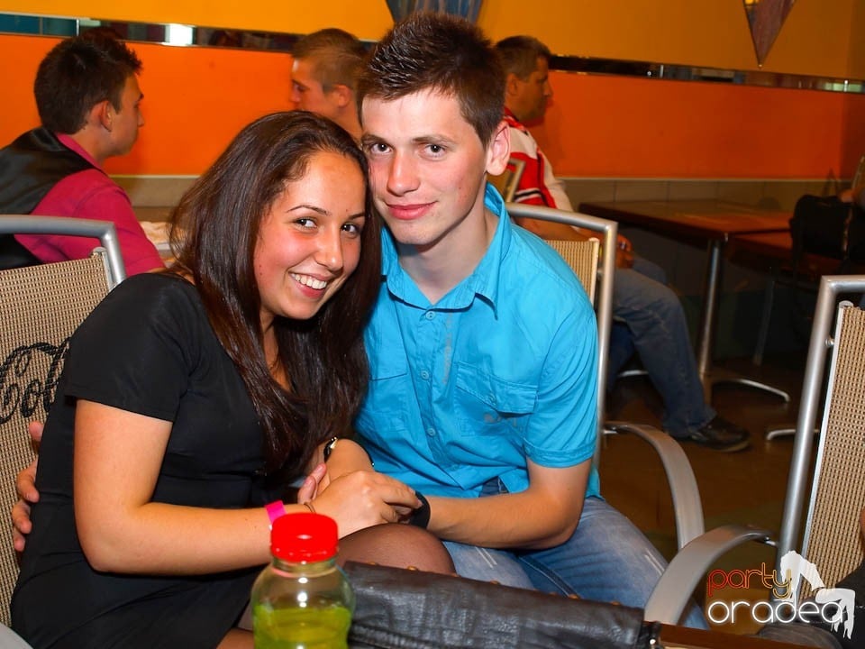 It's party time - cu DJ Bíró din Debreţin, 