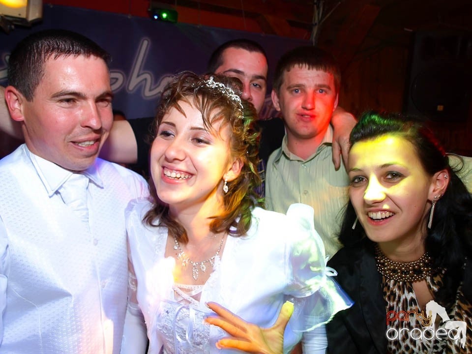 It's party time - cu DJ Bíró din Debreţin, 