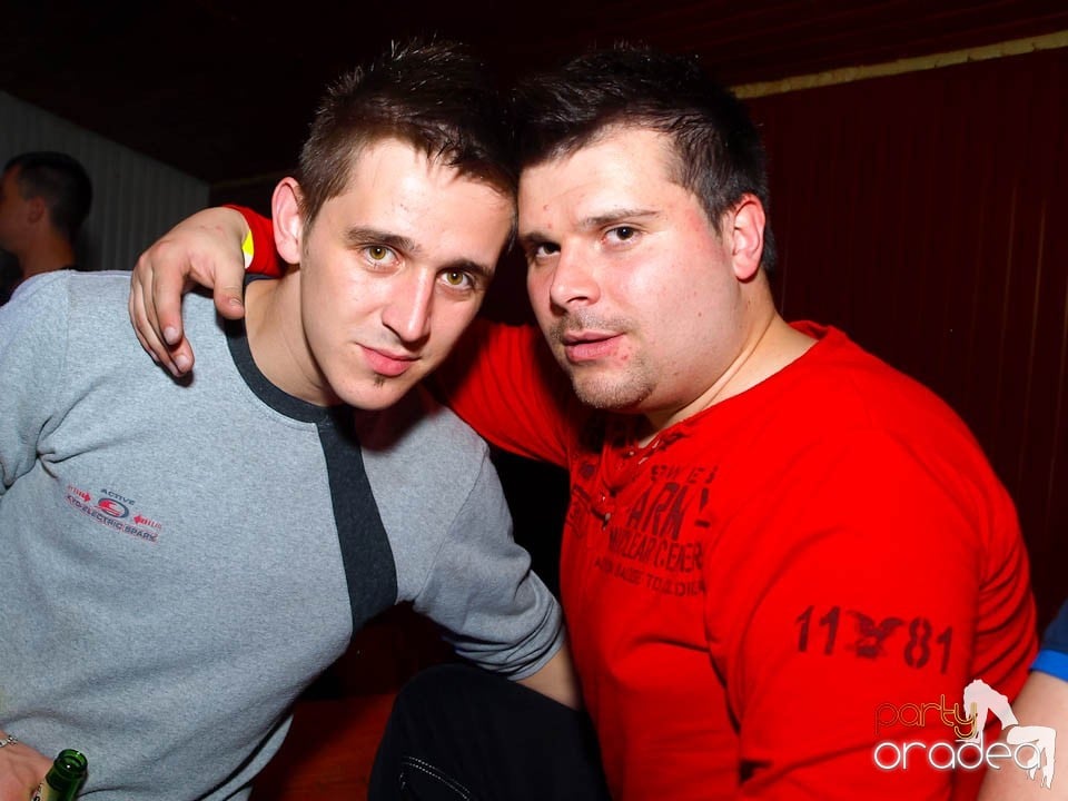 It's party time - cu DJ Bíró din Debreţin, 