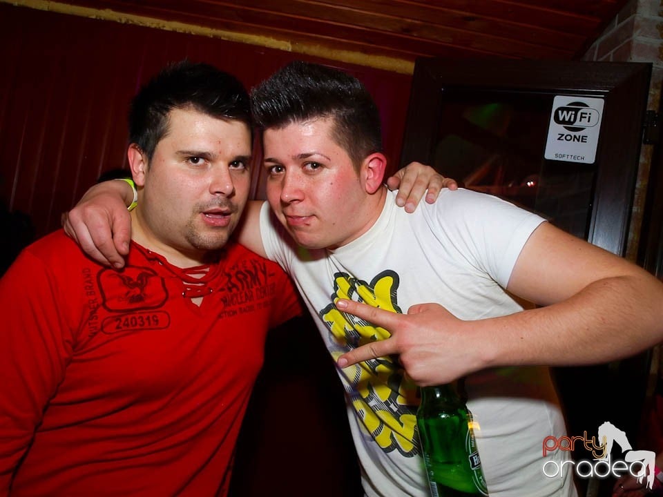 It's party time - cu DJ Bíró din Debreţin, 