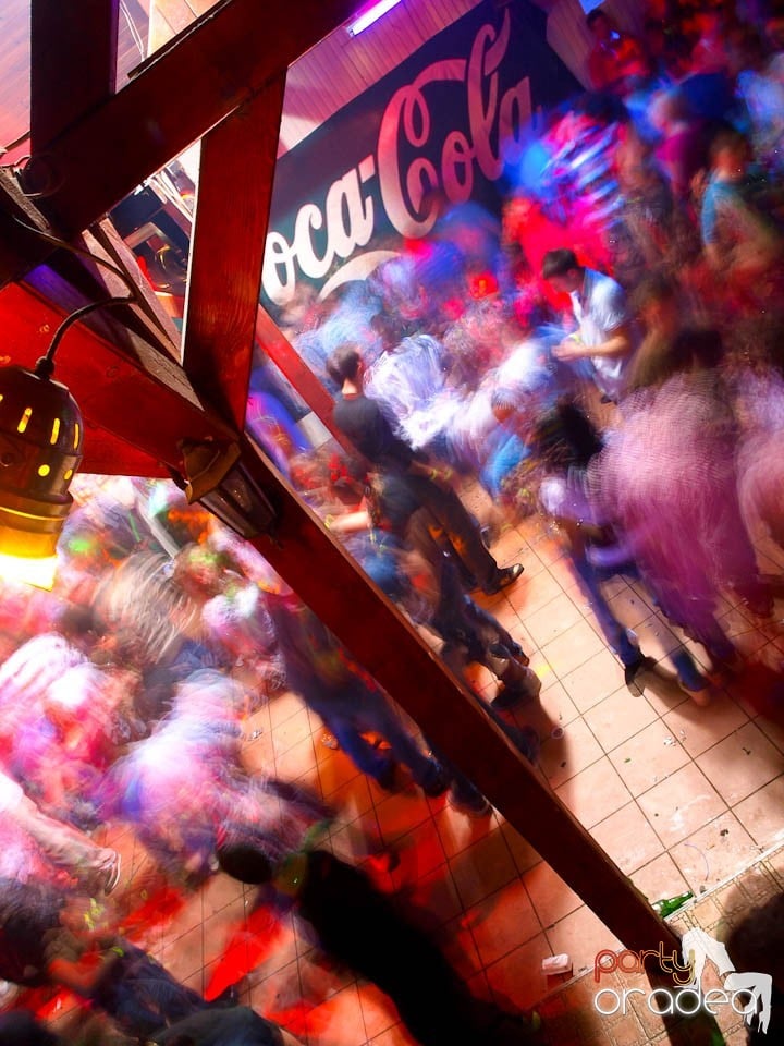 It's party time - cu DJ Bíró din Debreţin, 