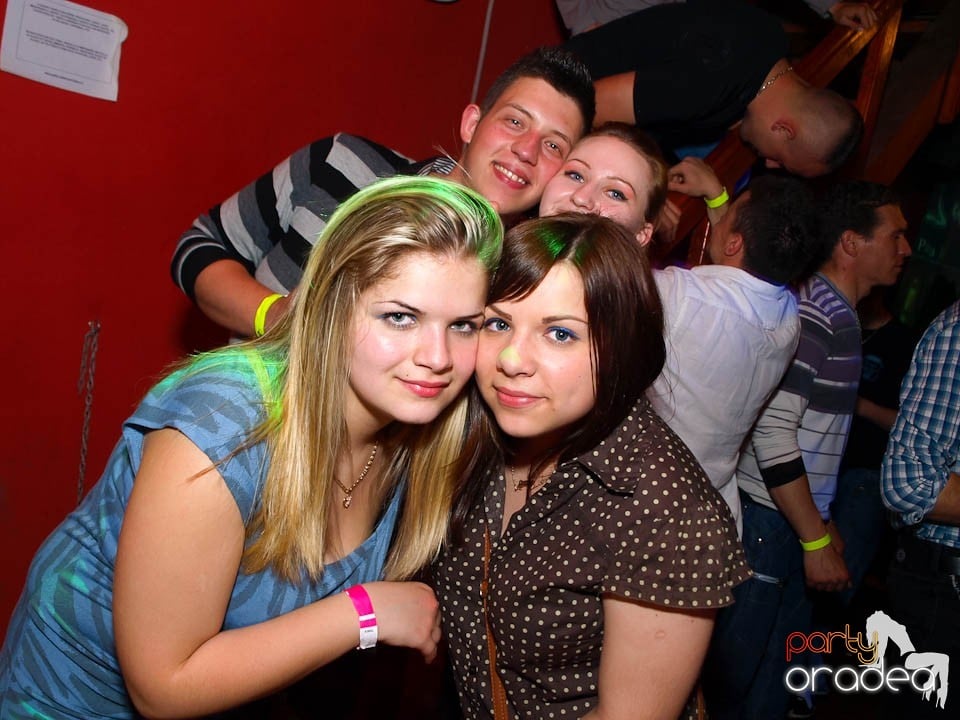 It's party time - cu DJ Bíró din Debreţin, 