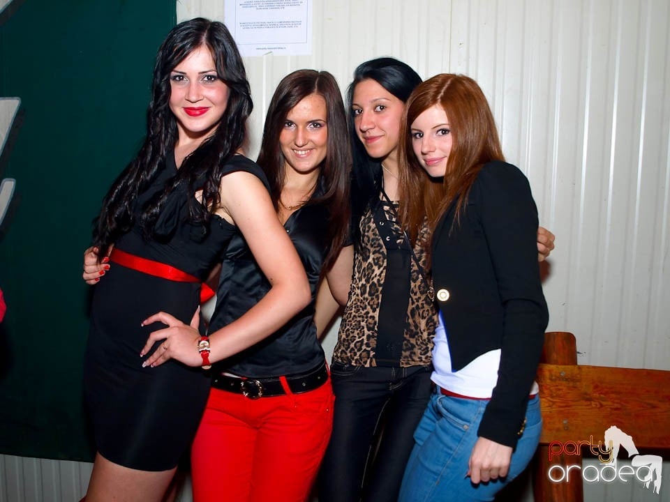 It's party time - cu DJ Bíró din Debreţin, 