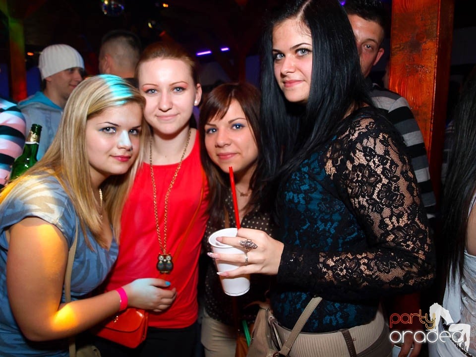 It's party time - cu DJ Bíró din Debreţin, 