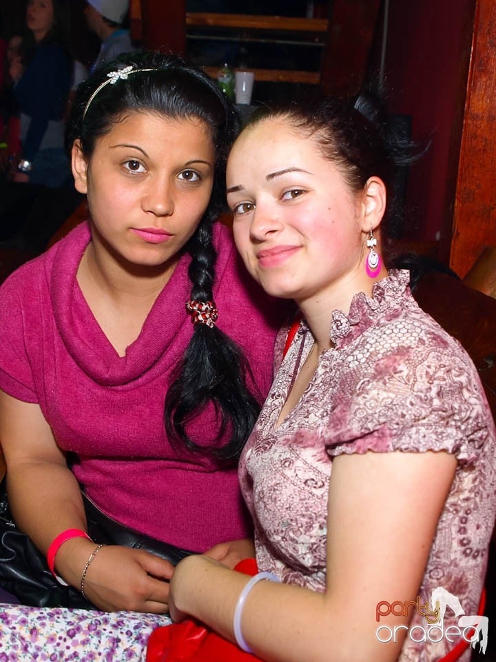 It's party time - cu DJ Bíró din Debreţin, 