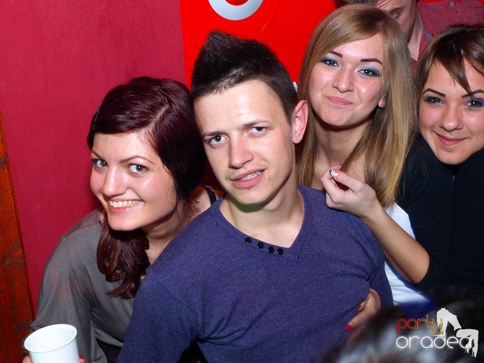 It's party time - cu DJ Bíró din Debreţin, 