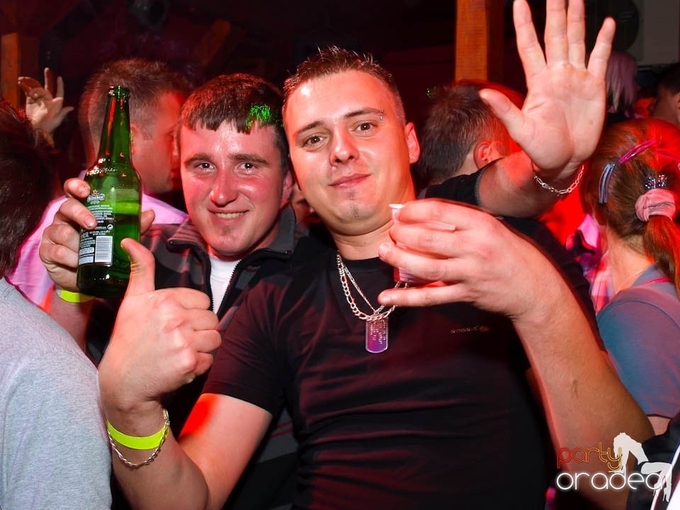It's party time - cu DJ Bíró din Debreţin, 