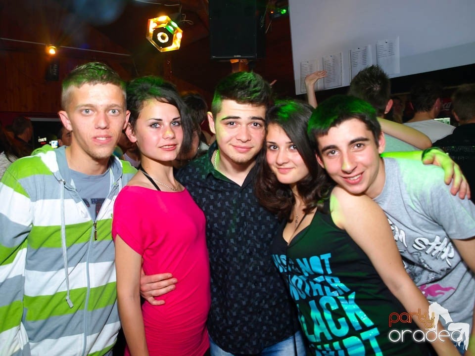 It's party time - cu DJ Bíró din Debreţin, 