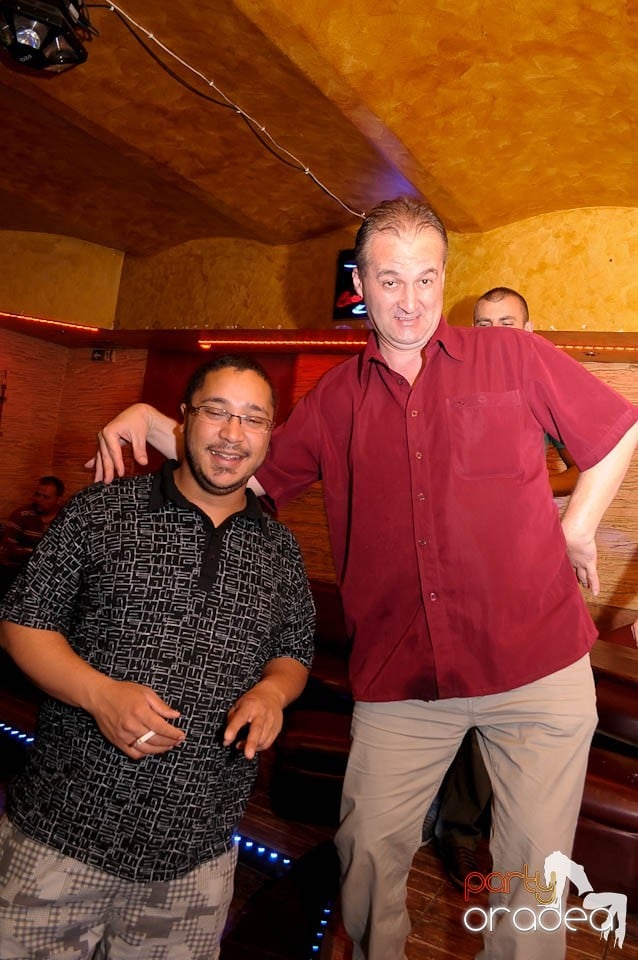 It's Party Time în Downtown, 