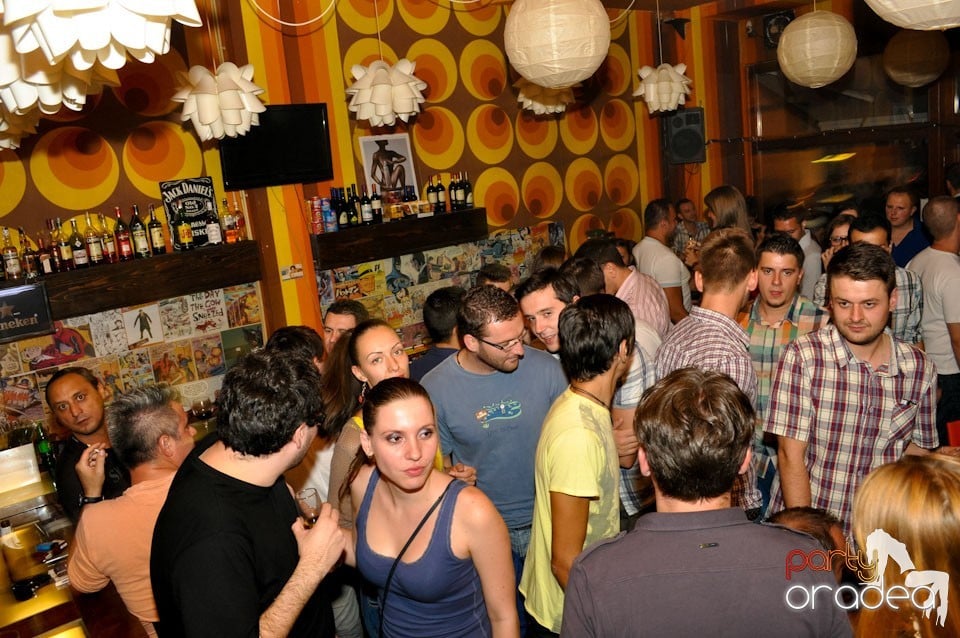 It's party time în Juice, Juice
