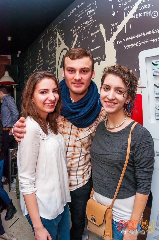 It's party time în Juice, Juice