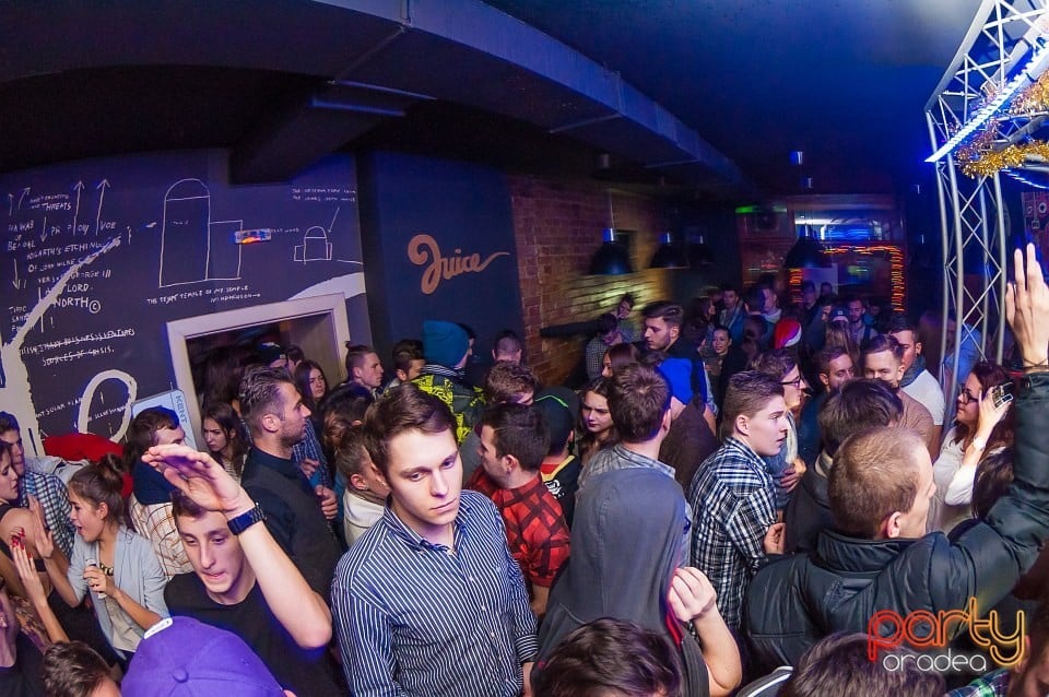 It's party time în Juice, Juice