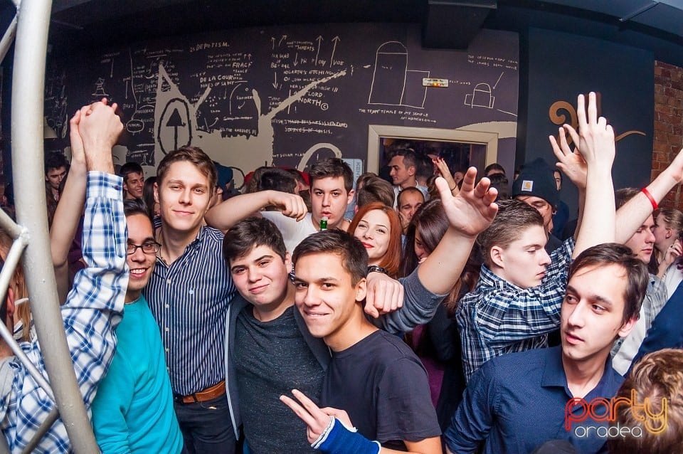 It's party time în Juice, Juice