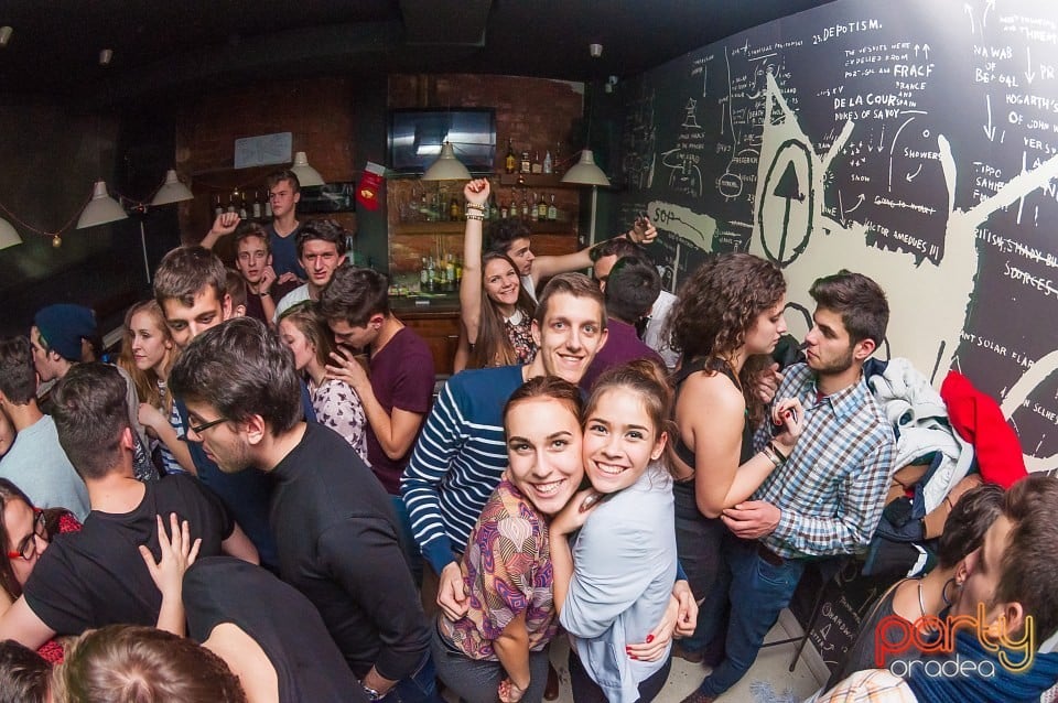 It's party time în Juice, Juice