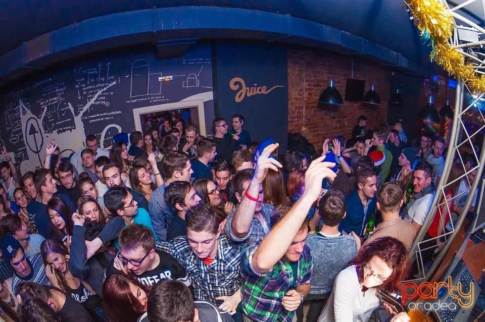 It's party time în Juice, Juice
