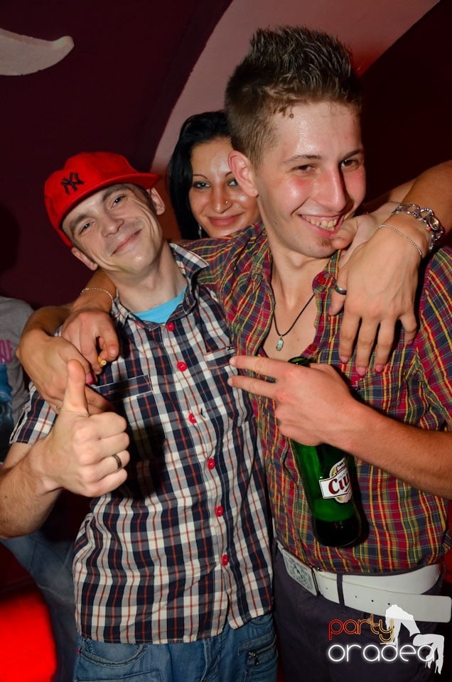 Jack Daniel's Party în Club Atti's, 