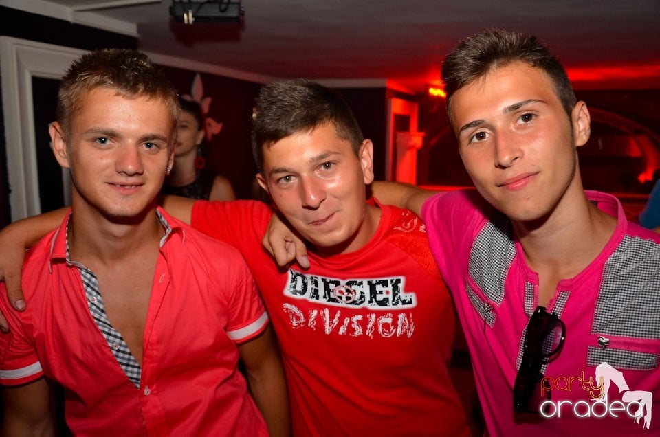 Jack Daniel's Party în Club Atti's, 